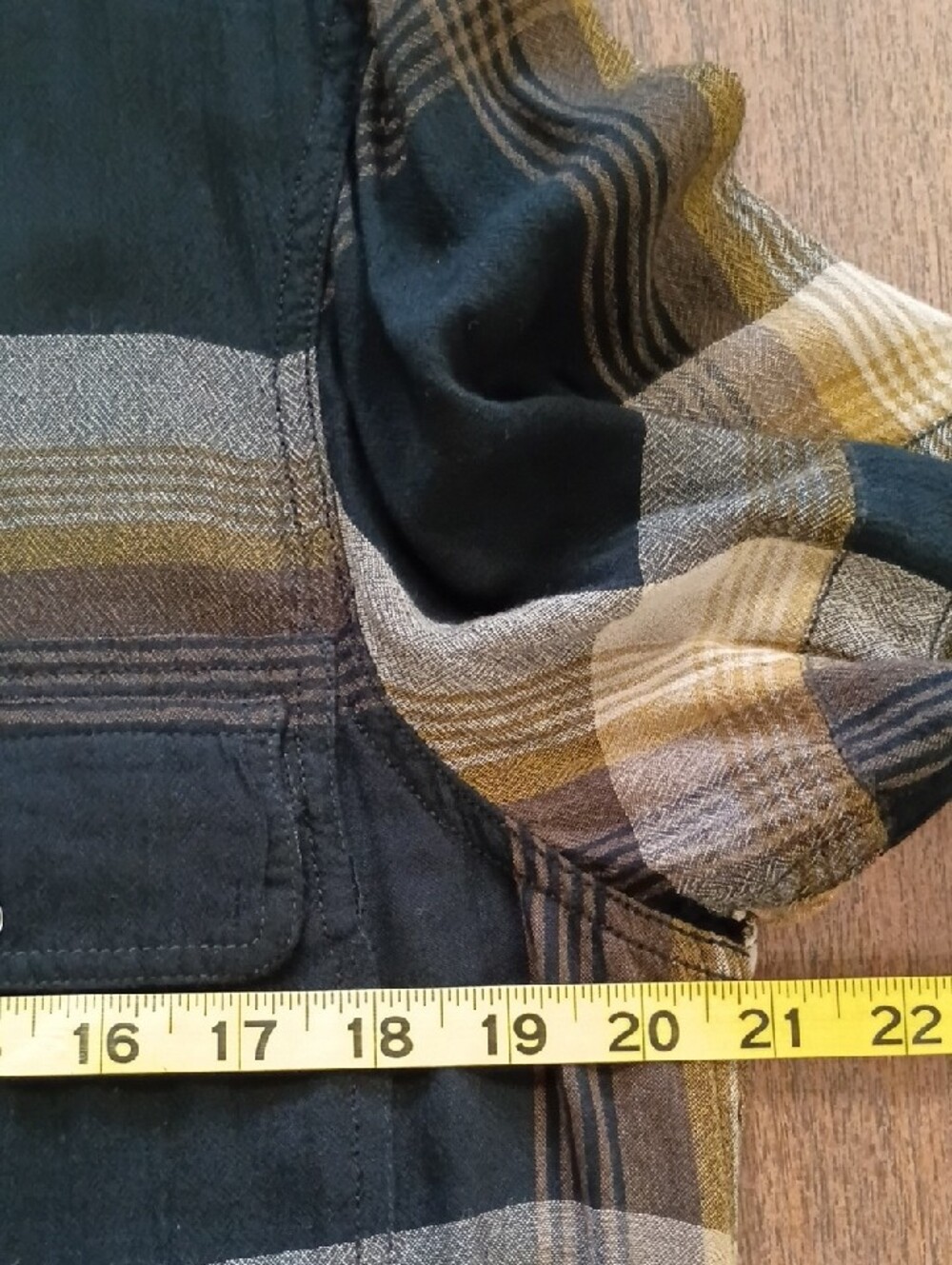 Treasure & Bond Black Brown Plaid Rayon Button Shirt Size Small & Medium - Picture 7 of 9